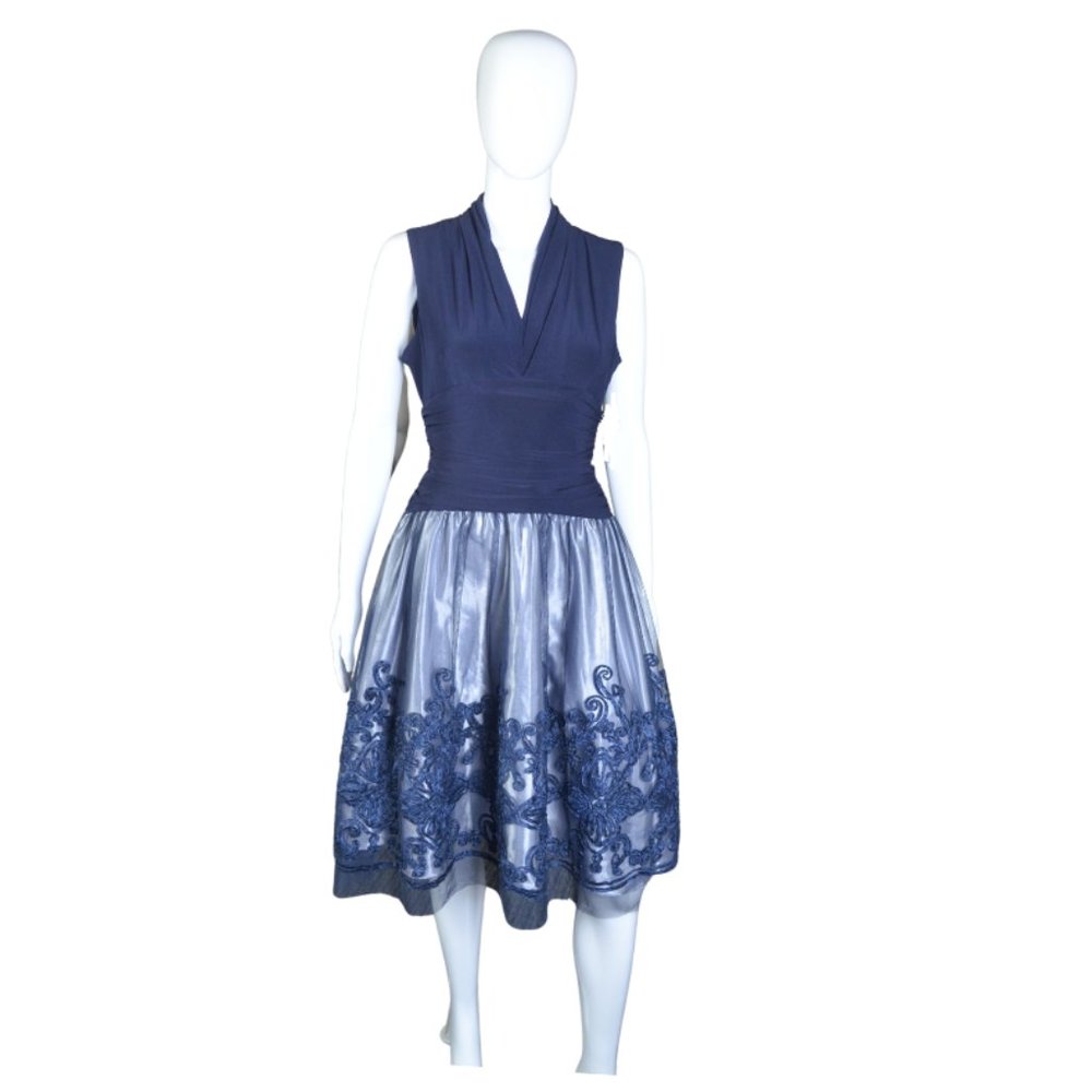 Elegant Navy Blue Sleeveless Dress - Picture 7 of 7